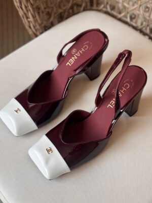 Shoe